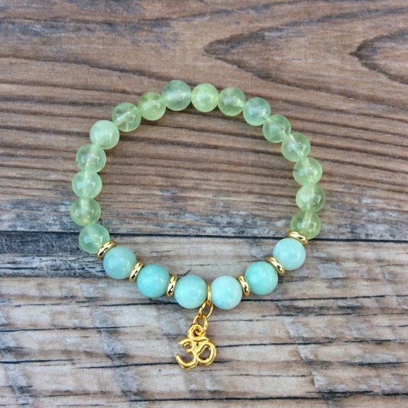 Prehnite bracelet with Om charm, Amazonite, healing bracelet - Picture 2 of 10